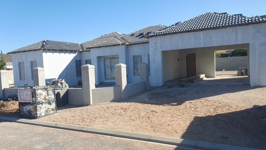 3 Bedroom Property for Sale in Sandy Point Western Cape